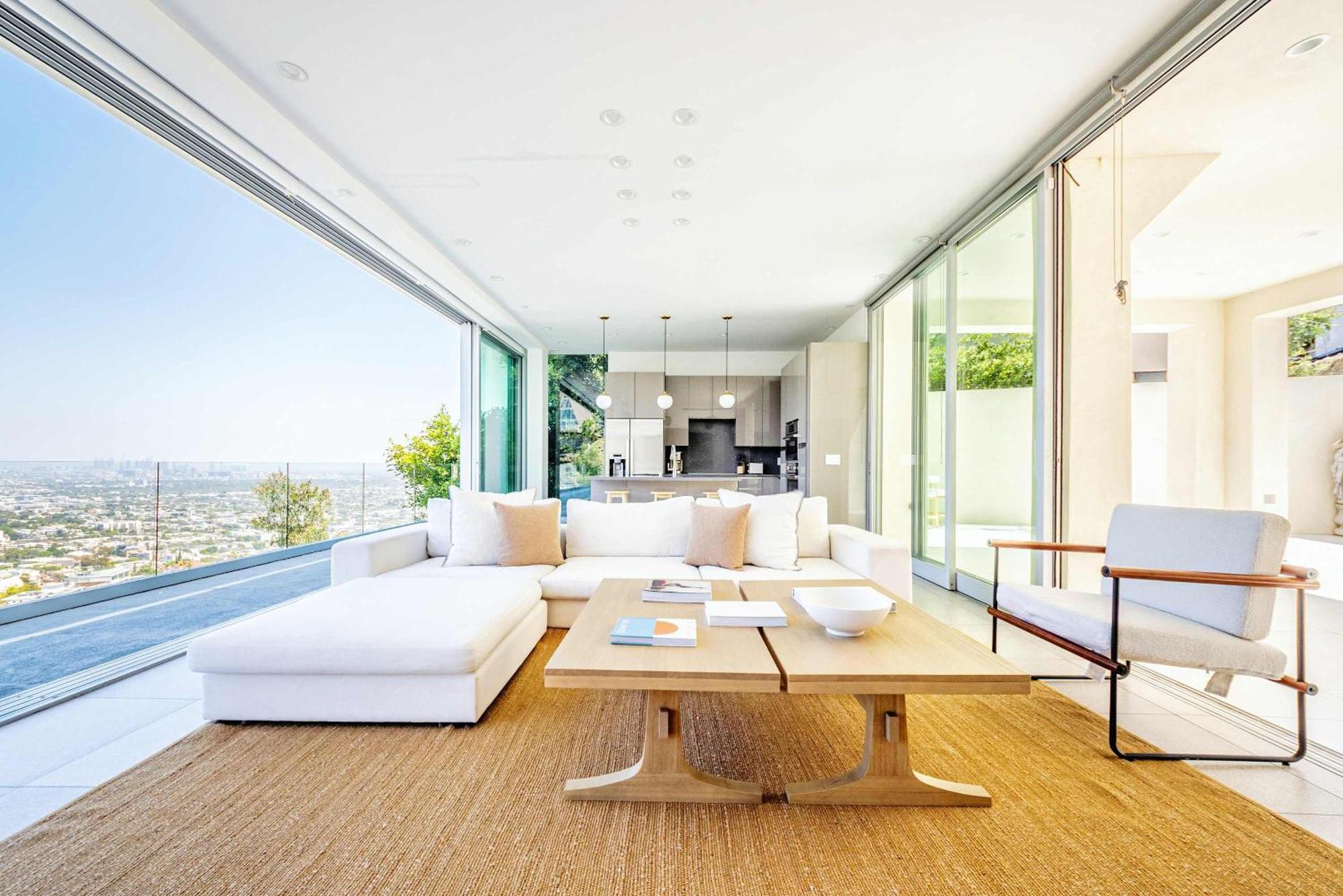 Hill 4bvilla W Infinity Pool Views